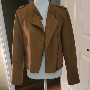 BE COOL Tan Jacket Suede Style. Gorgeous!